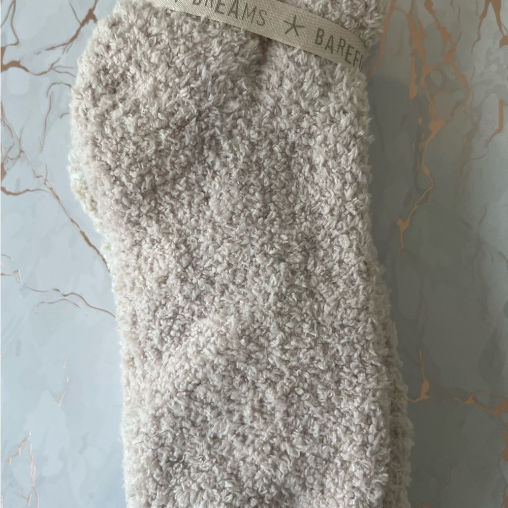 Barefoot Dreams Cosy Chic Socks. Set of 2 Pair Tennis Socks. Stone Multi. NWT - Picture 5 of 8